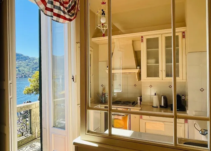 Belle Ile View דירה Cadenabbia